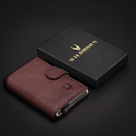 ARNOLD RFID Protected Leather Card Holder for Men - WILDHORN