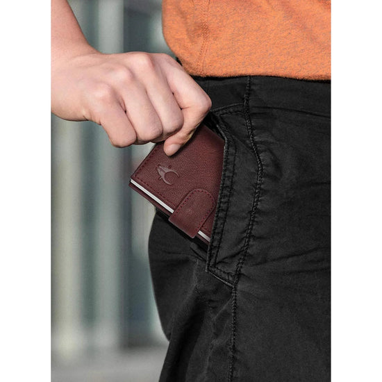 ARNOLD RFID Protected Leather Card Holder for Men - WILDHORN