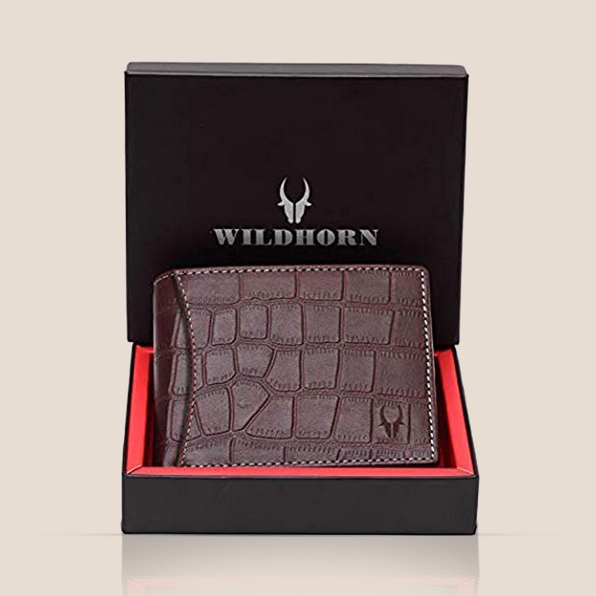CAESAR RFID Protected Leather Wallet for Men - WILDHORN