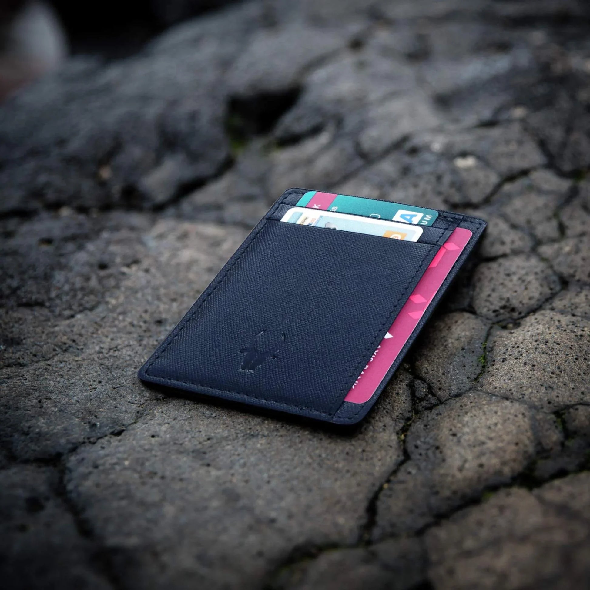 DALLAS RFID Protected Leather Card Holder for Men - WILDHORN