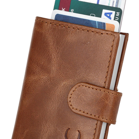 WildHorn® RFID Protected Unisex Genuine Leather Card Holder Crunch - WILDHORN