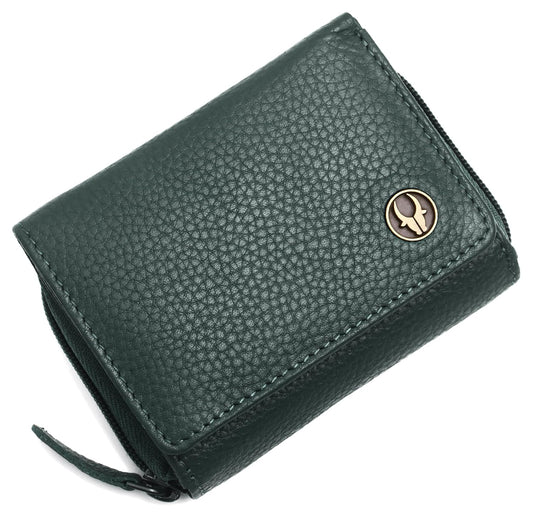 WildHorn Genuine Leather Women’s Wallet – Bi-Fold Clutch with 8 Card Slots