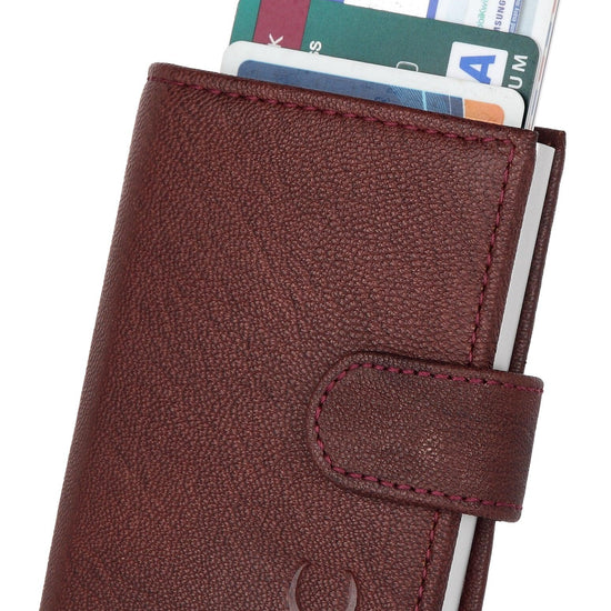 WildHorn® RFID Protected Unisex Genuine Leather Card Holder - WILDHORN