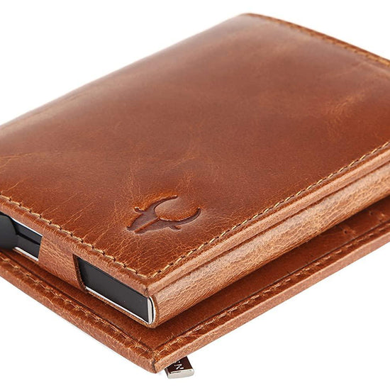 WILDHORN Top Grain Portrait Leather Wallet for Men | C-Clip Detachable Card Case I Credit & Debit Card Holder I RFID Blocking | Extra Capacity | Ultra Strong Stitching | | Gift for Him - WILDHORN