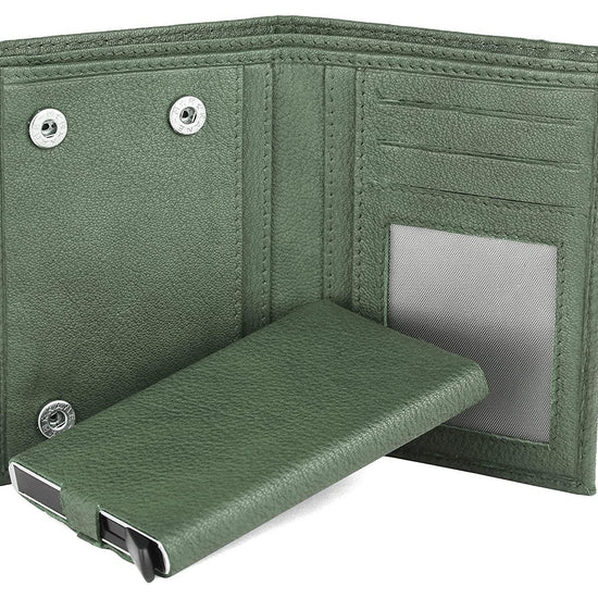 WILDHORN Top Grain Portrait Leather Wallet for Men | C-Clip Detachable Card Case I Credit & Debit Card Holder I RFID Blocking | Extra Capacity | Ultra Strong Stitching | | Gift for Him - WILDHORN